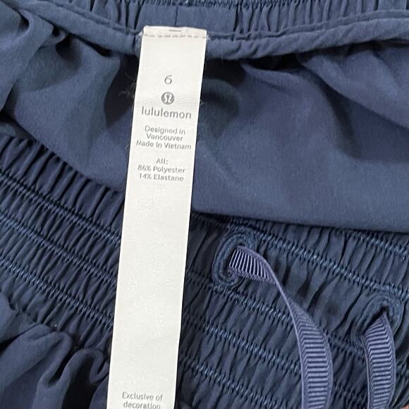 Lululemon Everyday Knee‎ Length Asymmetrical Skirt Size 6 Navy Dance Performance - Picture 4 of 5
